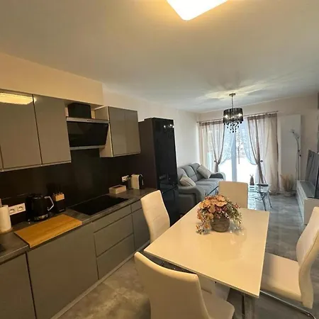 Górska Osada 5 *